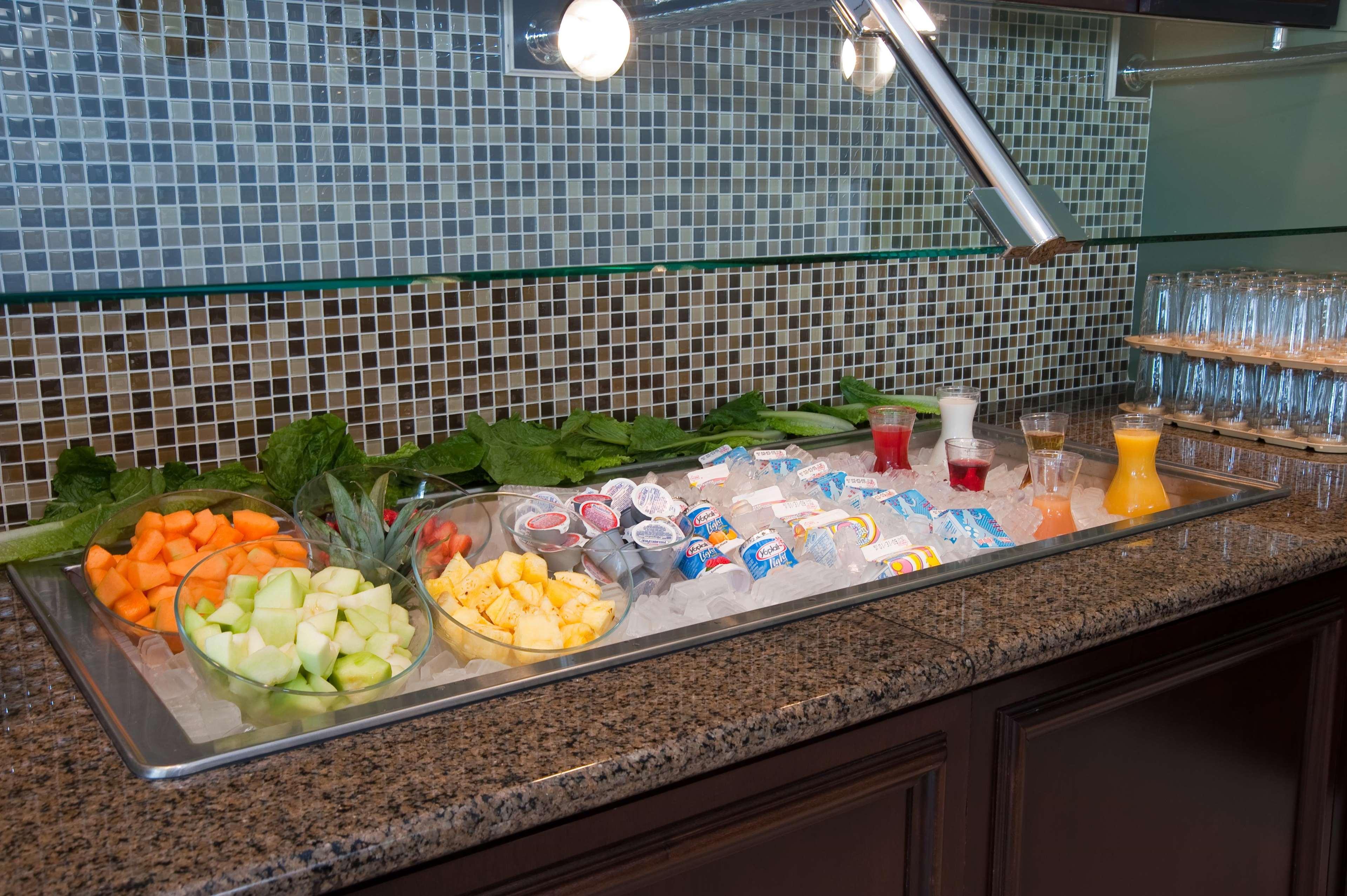 Hilton Garden Inn St. Louis Airport Berkeley Udogodnienia zdjęcie