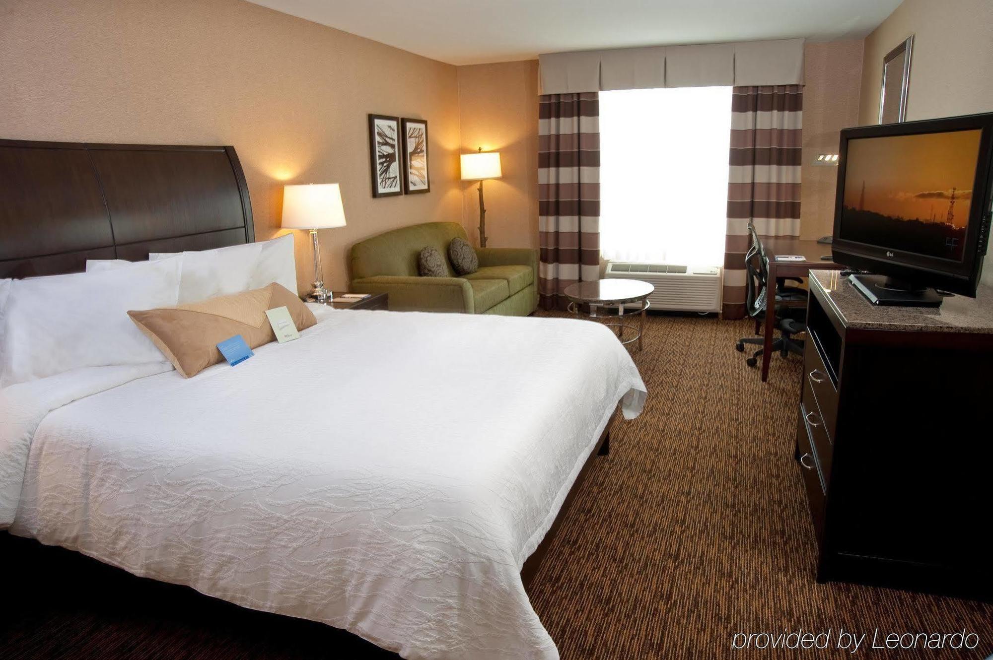 Hilton Garden Inn St. Louis Airport Berkeley Pokój zdjęcie